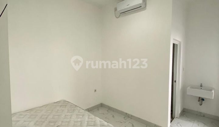 Rumah Hadap Selatan 15 Menit ke Mal Ciputra Cibubur J-37314