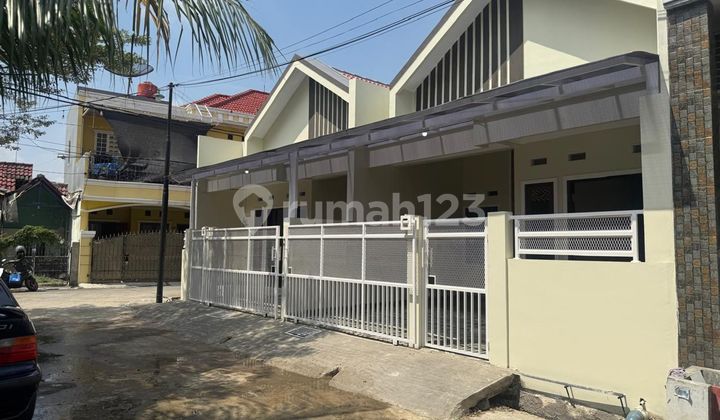 Rumah Terawat Akses Dekat Summarecon Mall Bekasi LT 84 Bisa KPR J33229 1