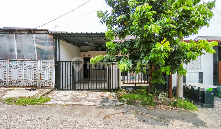 Serene Well-Maintained House 8 Minutes to Cilebut Station 1 Story North Facing J37378