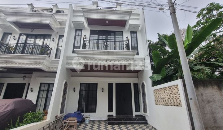 Rumah 2 Lt SHM 5 Menit ke Gerbang Tol Brigif Hadap Selatan Siap KPR J-39248 Rumah 2 Lt SHM 5 Menit ke Gerbang Tol Brigif Hadap Selatan Siap KPR J-39248