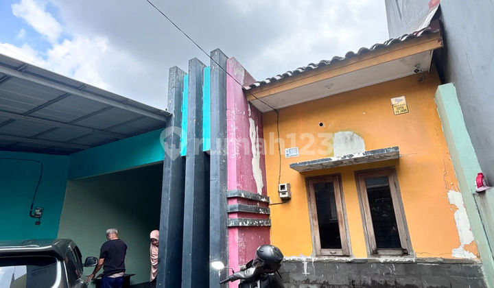 Rumah Strategis 15 Menit ke Gerbang Tol Bambu Apus 1 Siap Huni J42286