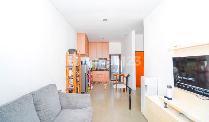 Ready-to-Live House 10 Minutes to Brigif 1 Toll Gate Flood-Free J34920 2