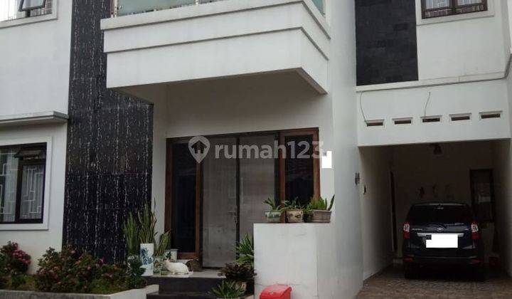 Rumah 3 Lt Strategis 10 Menit ke Trans Studio Mall Cibubur Dibantu KPR J27988