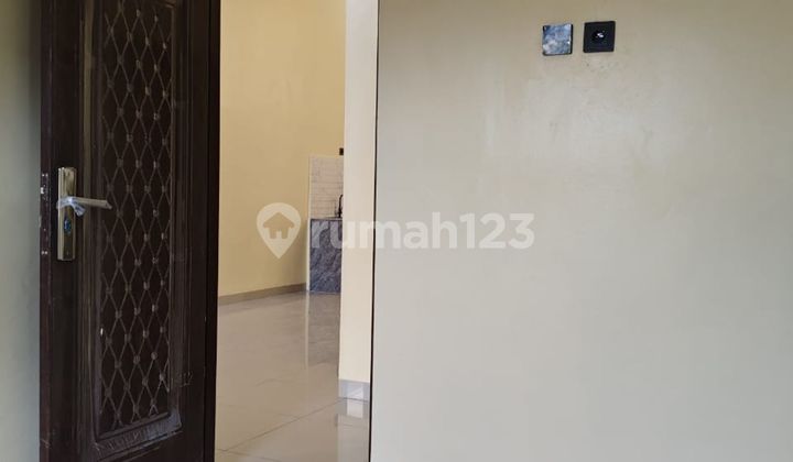 15 minutes to Summarecon Mall Bekasi House with SHM, Assisted by KPR J-35822 15 minutes to Summarecon Mall Bekasi House with SHM, Assisted by KPR J-35822