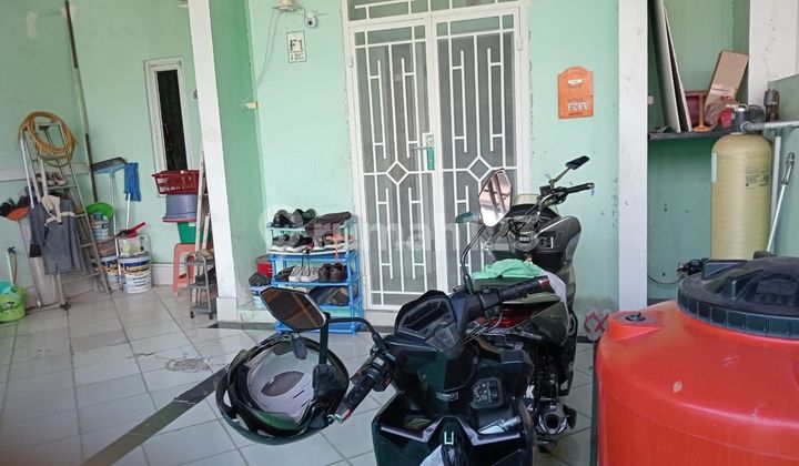 Rumah Shm 2 Lantai Barat Daya 2