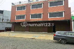 ******** ******** Gandeng ******** ******** Gandeng