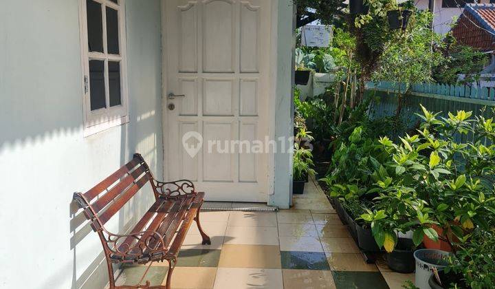 Rumah Siap Huni di Pulomas, Jakarta Timur, Lt.135 M2, Strategis 2