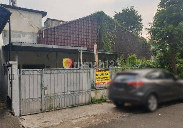 Rumah Di Pulomas, Jakarta Timur, Butuh Renovasi - LT.148 - SHM 1