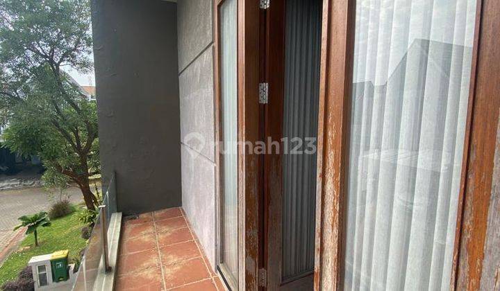 Dijual cepat rumah bagus mininalis lokasi premium 2 Lantai  2