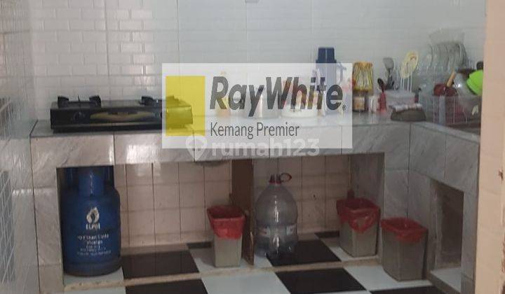 Dijual Rumah 2 Lantai Cocok Untuk Kosan di Tebet 2