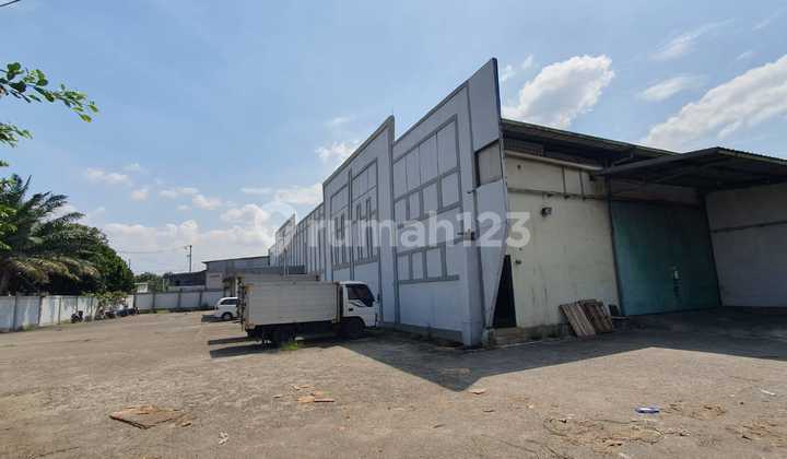 Sell Ex-Industrial Factory in East Bekasi Sell Ex-Industrial Factory in East Bekasi