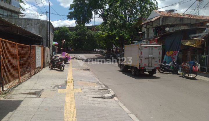 Lahan dengan rumah tua pinggir jalan raya grogol  2