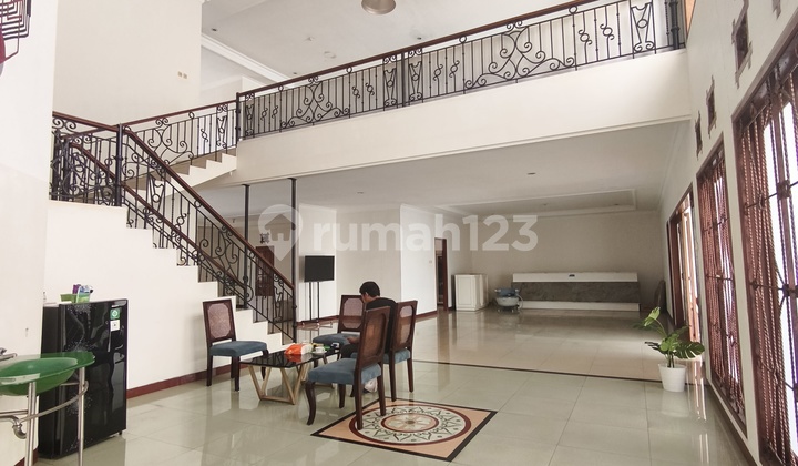 Rumah Bagus Strategis Pinggir Jalan Raya Pejaten 2