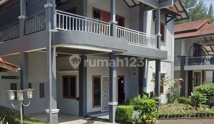 Villa Istana Bunga, Bandung Jawa Barat