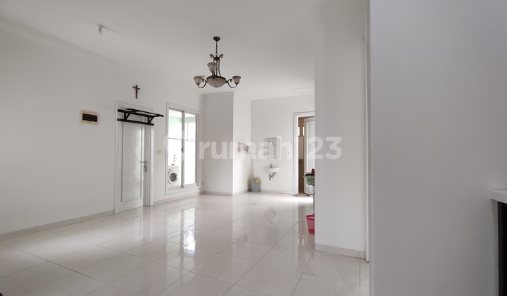 Rumah Rapi Siap Huni Furnished Alam Sutera Rumah Rapi Siap Huni Furnished Alam Sutera