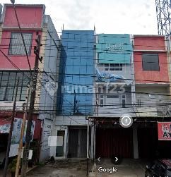 Shop House on Jl. Sungai Raya Dalam, Kubu Raya, West Kalimantan 1