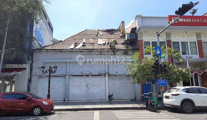 Nego Sampai Jadi gedung Di Jalan Raya Tunjungan Surabaya Jawa Timur , Gedung 1 Lantai 1