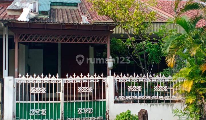 Rumah Murah Bu di Perumahan Puri Indah, Kembangan, Jakarta Barat 1