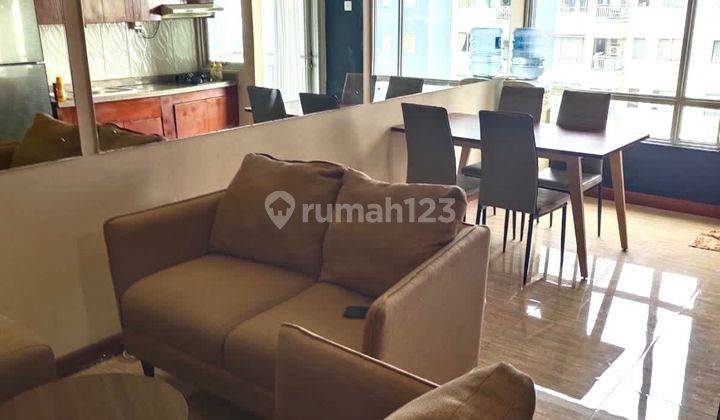 Sudirman Park Apartemen , 2 BR Full Furnished Harga Murah  1