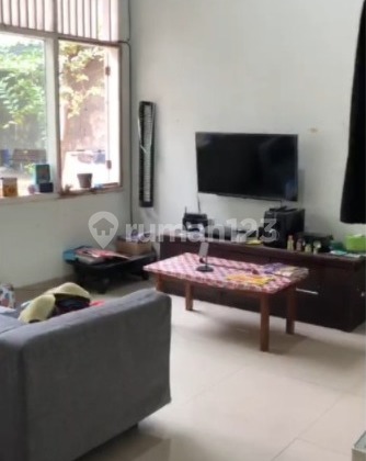 Rumah di Perum Villa Melati Mas, Serpong Utara, Tangerang Selatan Rumah di Perum Villa Melati Mas, Serpong Utara, Tangerang Selatan