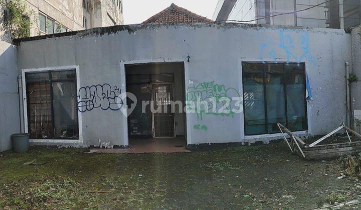 Dijual Rumah Tua Hitung Tanah di Menteng Jakarta Pusat