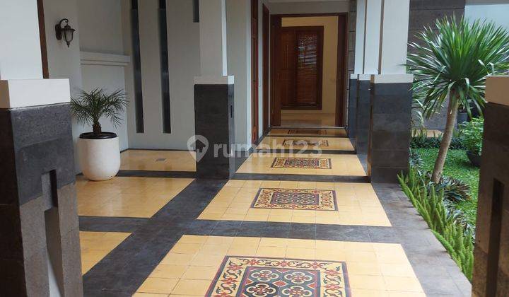 
#DISEWAKAN RUMAH DI KEMANG DALAM  JAKARTA SELATAN# 2