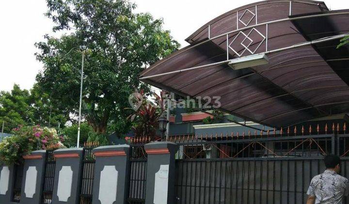 RUMAH SIAP HUNI BISA UTK KONVEKSI DI SWADHARMA JAKARTA SELATAN 1