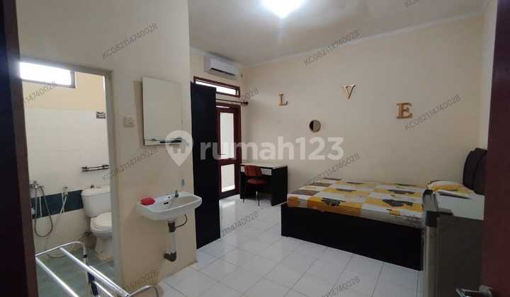 Termurah, Rumah Kostsan Bonus Toko & Rumah di Kemang Jakarta Selatan 2