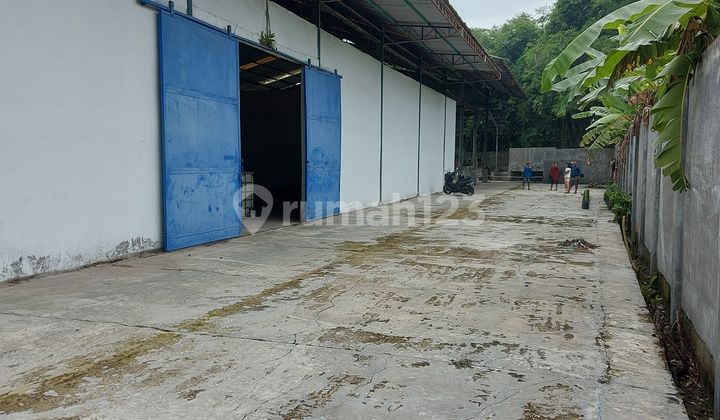 Land plus warehouse for sale in Kelambir 5 Hamparandi, Deli Serdang, North Sumatra, Sialang Muda Klumpang Village.