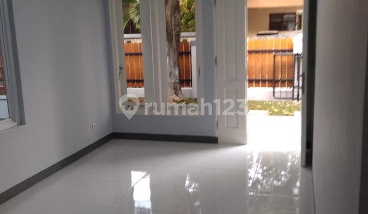 For Rent Ready-to-Occupy House in Senopati, Kebayoran Baru, South Jakarta