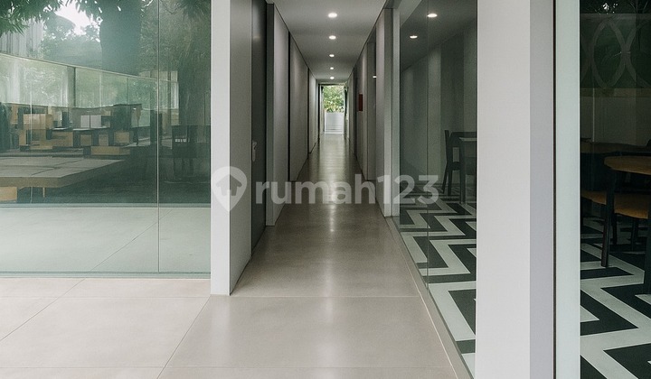 Dibawah NJOP, Dijual Gedung Siap Huni di Kemang Jakarta Selatan