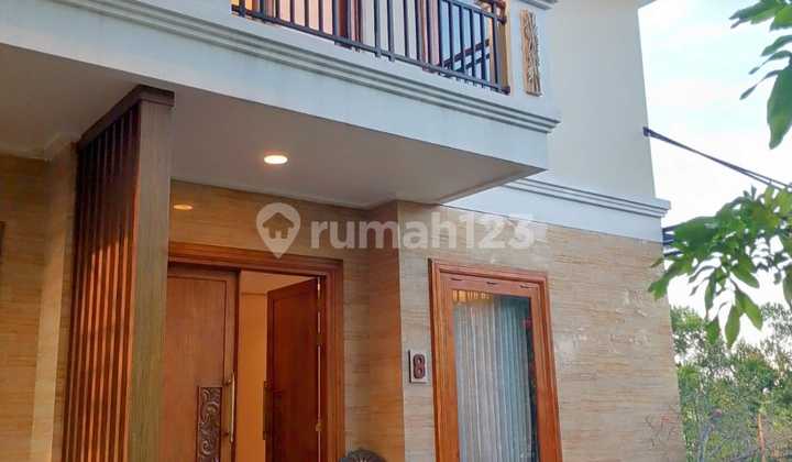 For Rent Ready-to-Occupy House in Townhouse at Lebak Bulus, South Jakarta