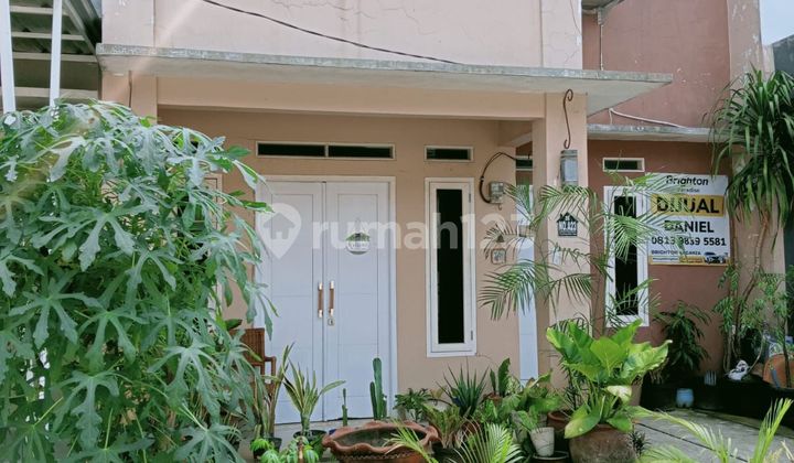 Ready-to-Live House for Sale in Limo Depok 2