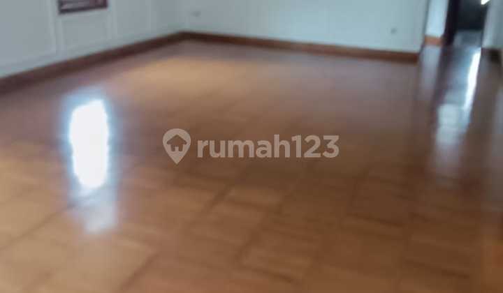Disewakan Rumah Besar Siap Huni Di Kemang Jakarta Selatan 2
