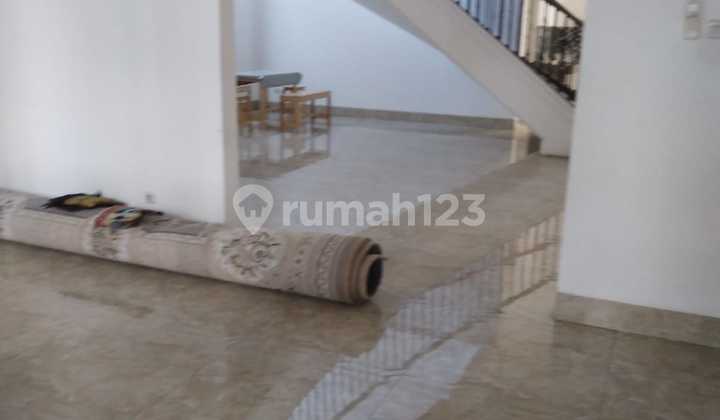 Dijual Rumah Bagus Siap Huni Di Kebon Jeruk Jakarta Selatan 2