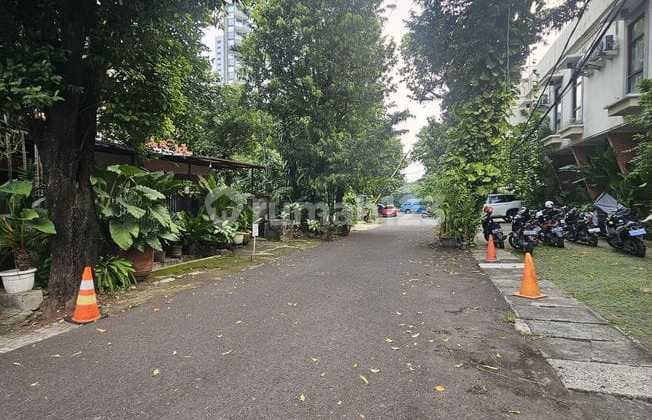 Dekat Blok M, Dijual Rumah Hitung Tanah di Gandaria Keb Baru Jak Sel 2