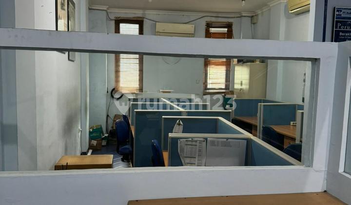 Cheapest, 4-Story Shophouse for Sale in Radio Dalam, South Jakarta 2