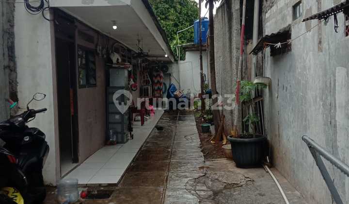 Dekat Toll, Dijual Rumah Kontrakan 5 Pintu di Deplu Jakarta Selatan 2