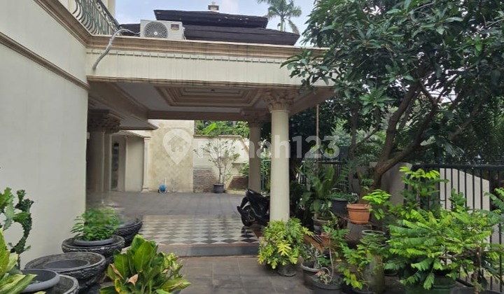 For Sale Old Land Value House in Pondok Indah South Jakarta 2