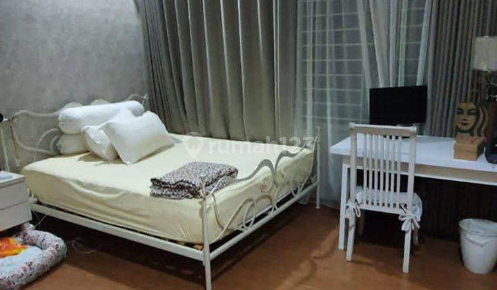 Dijual Rumah Cantik SHM Furnished 3lt di Taman Kencana Cengkareng 2