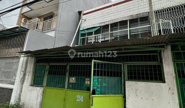 Dijual Rumah 2lt SHM di Jalan Jelambar Barat 1