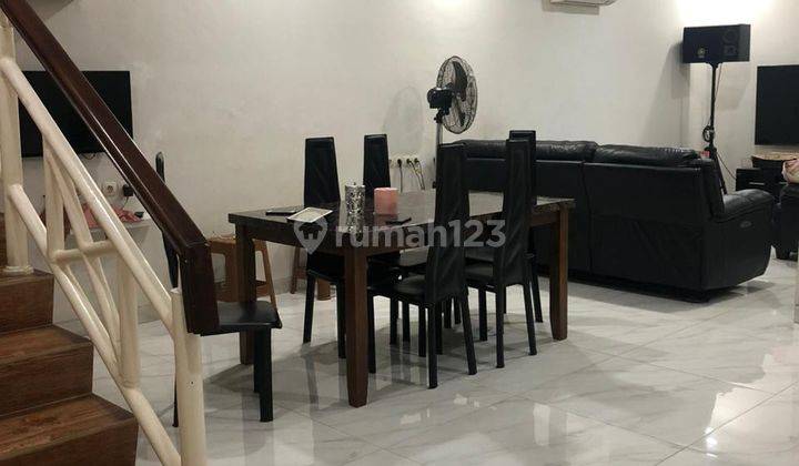 Dijual Murah Rumah Bagus Taman Palem 8x17 Cengkareng  1