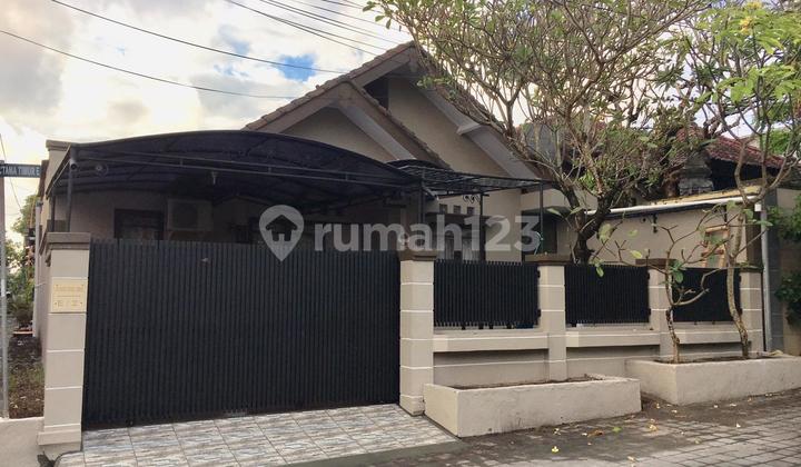Rumah minimalis Semi Furnished Siap Huni 5 Menit Ke Klub Jimbaran Rumah minimalis Semi Furnished Siap Huni 5 Menit Ke Klub Jimbaran