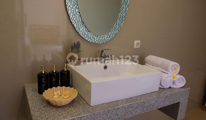 VILLA CANTIK DAN MODERN SIAP HUNI 8 MENIT KE PANTAI NUSA DUA  2