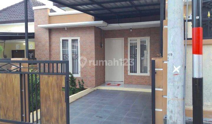 MINIMALIST HOUSE READY TO LIVE IN 10 MINUTES TO PUJA MANDALA NUSA DUA  1