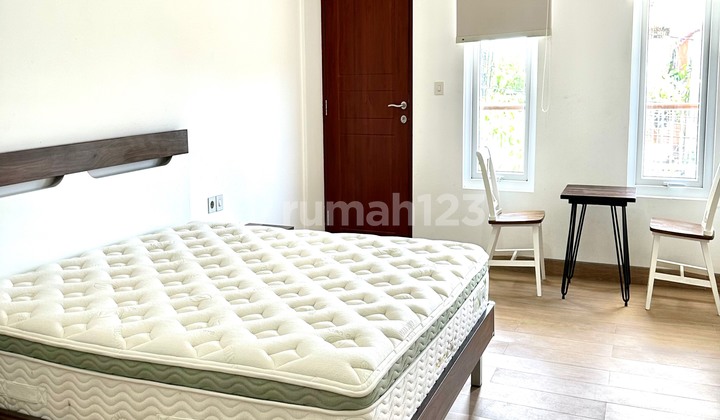 NEW VILLA RENOVATED READY TO LIVE IN 5 MINUTES TO THE NUSA DUA TOLL 