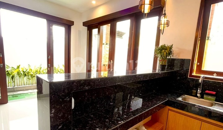 Villa Baru Direnovasi Fully Furnished 5 Menit Kepantai Gunung Payung