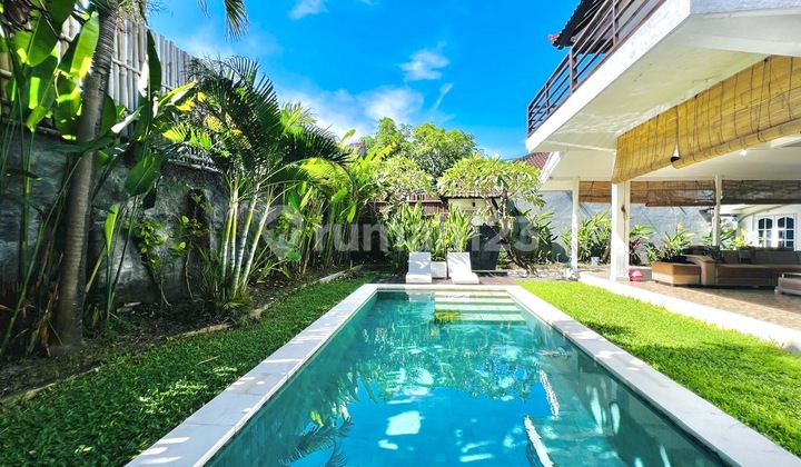 Spacious and Move-In Ready Villa in Seminyak Spacious and Move-In Ready Villa in Seminyak