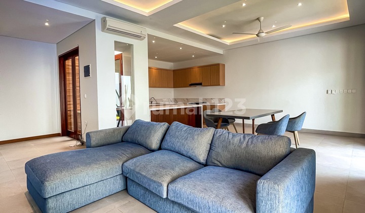 Modern Fully Furnished Villa Ready to Occupy in Kerobokan