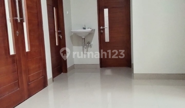 Rumah Baru Siap Huni 10 Menit ke Tol Nusa Dua 2